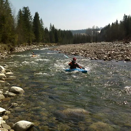 民宿 Stadraj 布库维纳塔然斯卡
