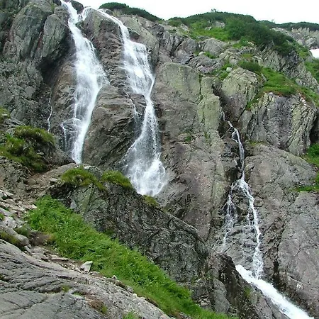 Stadraj * 布库维纳塔然斯卡