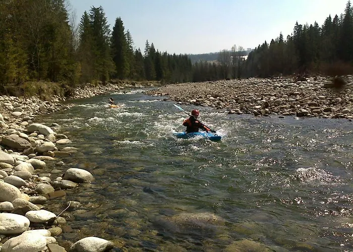ホームステイ Stadraj ブコビナ・タトシャンスカ